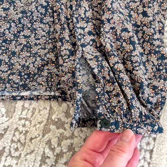 Universal Thread Mini Floral Peasant Popover - Picture 11 of 16